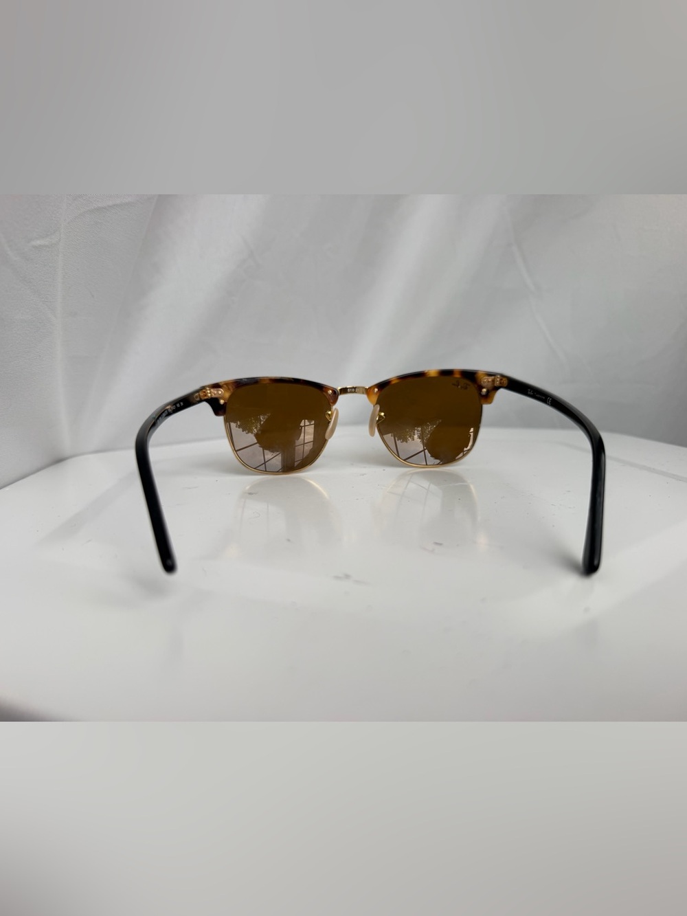 Ray-Ban Tortoiseshell Frame with Brown Lenses - Picture 4 of 10